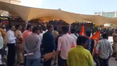Shiv Sena gives Mumbai airport 10-day ultimatum to cut ties with Turkish firm